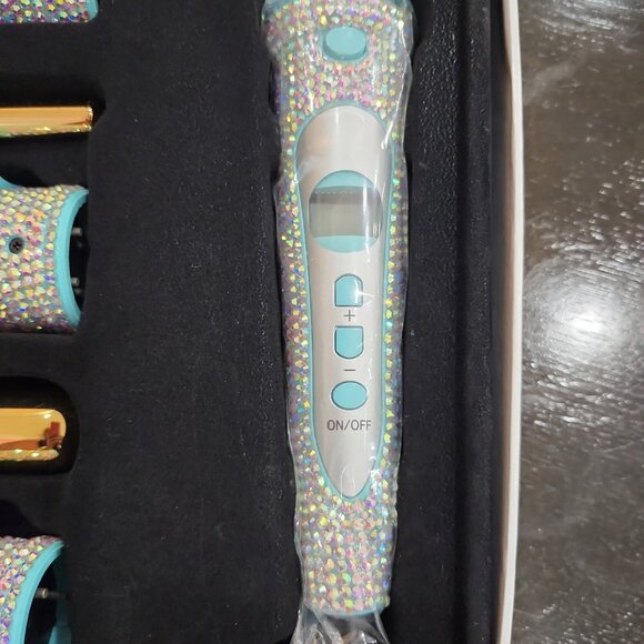 Special Edition Dolphin Wand 5-in-1 Clipless Curling Iron - Picture 2 of 4